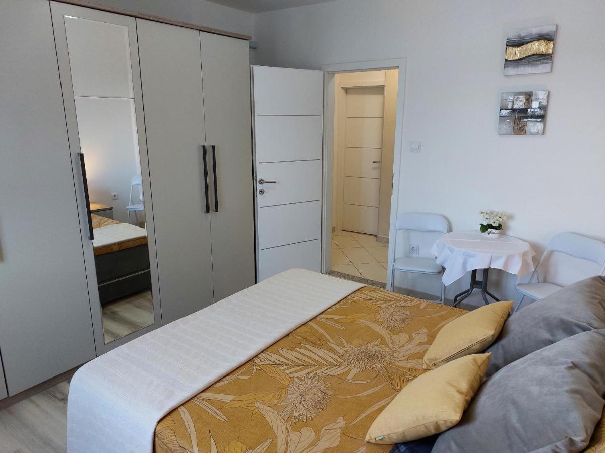 Room Violeta Ρόβινι Εξωτερικό φωτογραφία